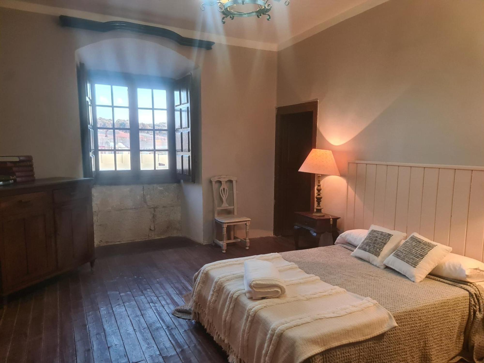 Casa Rural Palacio Conde De Aldana Con Piscina Entre Encinares Y Dehesas Terradillos Экстерьер фото